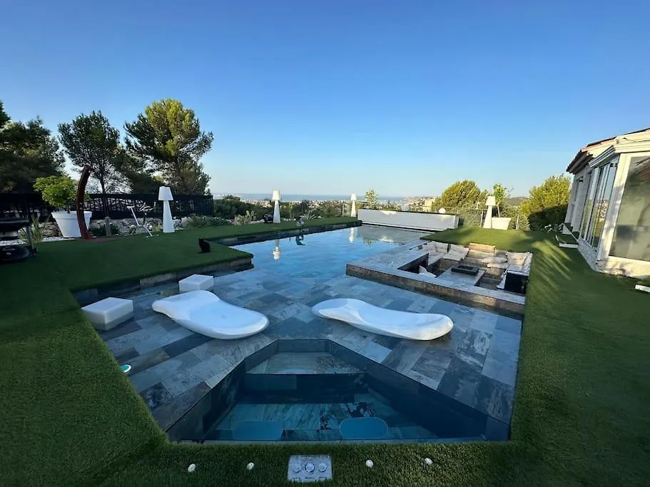 Fabuleuse Villa Marseille -7 Chambres -14 Pers Avec Grande Piscine 2 Jacuzzis 0*,